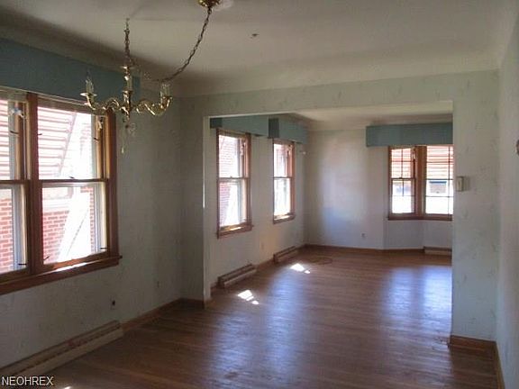 5th image of 59 E Grace St