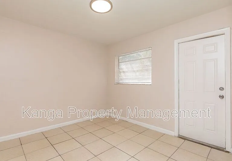 7750 SW 10th Ct #B — Photo 14