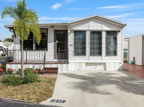 211 Sojourn Dr, North Fort Myers, FL 33903