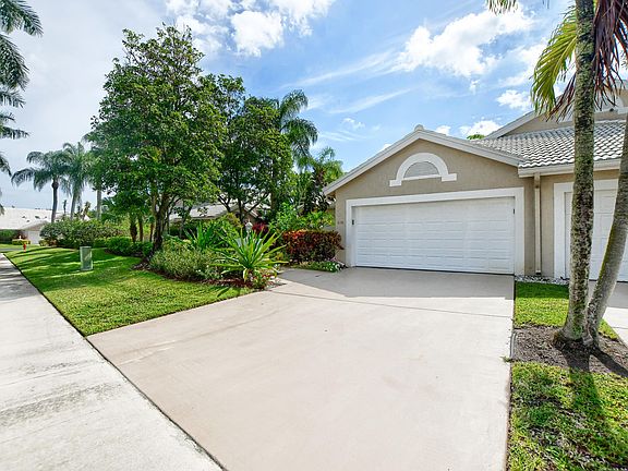 2nd image of 6130 Greenspointe Drive