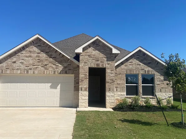 572 Park Place Dr, Newcastle, OK 73065