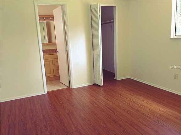 4th image of 185 Wildwood Dr