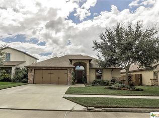 218 Tuscany Dr, Victoria, TX 77904