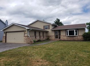 14338 Dragus Dr, Cedar Lake, IN 46303