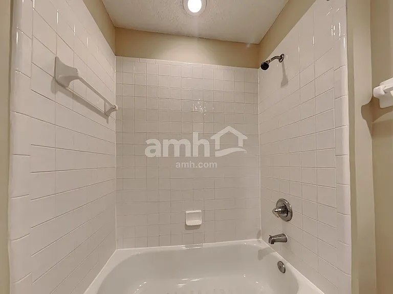 3120 Litchfield Dr — Photo 14