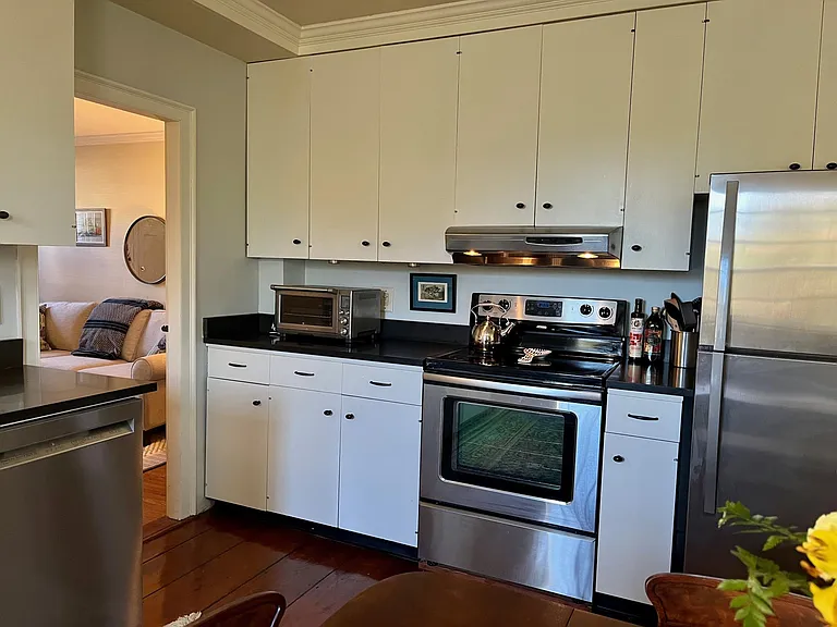 44 N Court St #1 — Photo 15