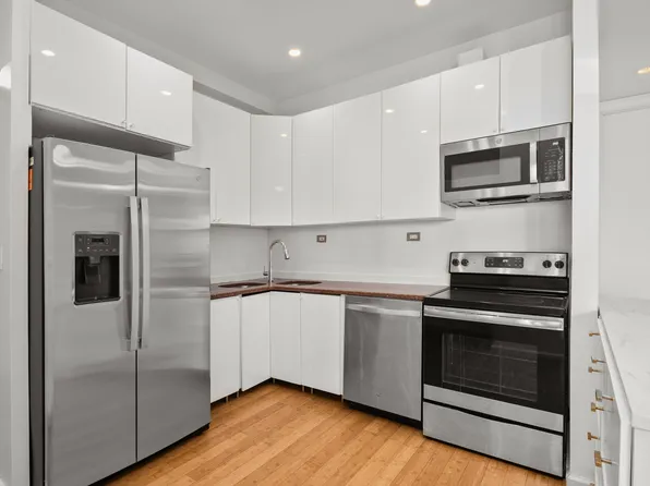 208 West 30th Street image 4 of 12