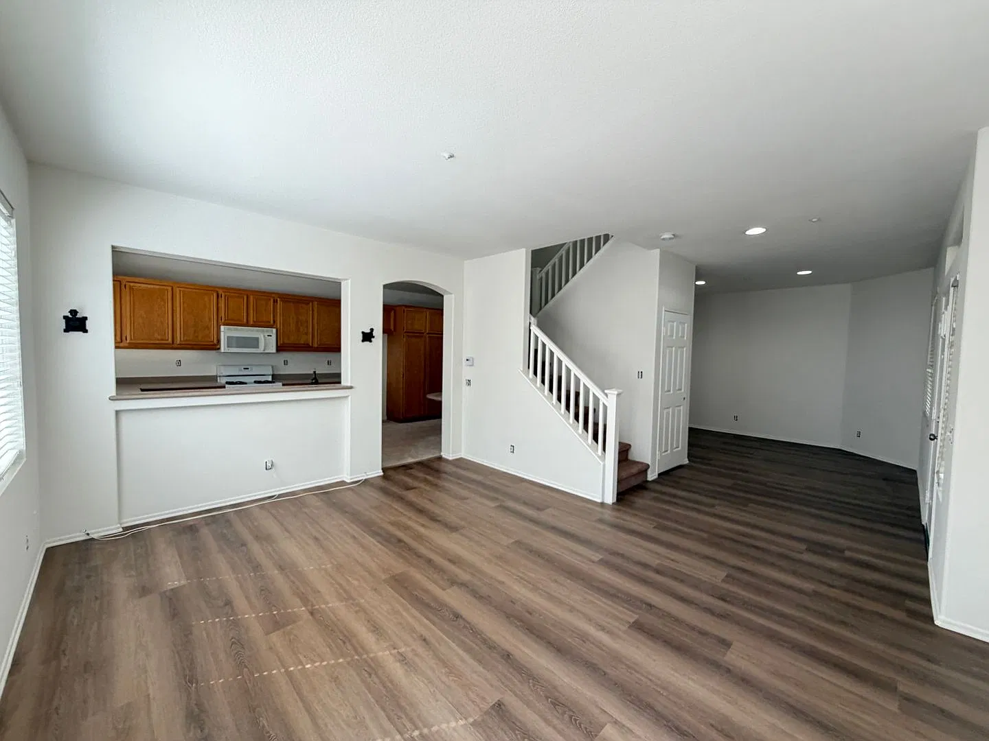 Sheridan Place: 3 Bed 2.5 Bath Attached Townhouse — Photo 2