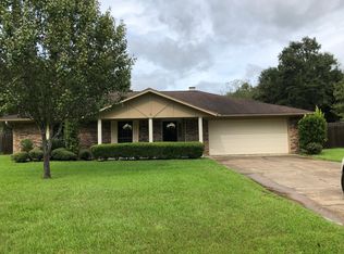 1009 Gene Dr, Lumberton, TX 77657