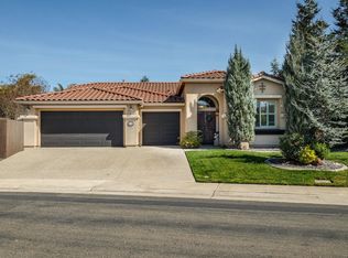 8731 Gessnger Dr, Elk Grove, CA 95624