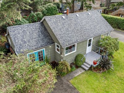 207 E Van Buren St, Cannon Beach, OR, 97110