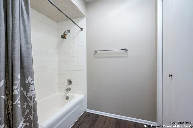 1819 Babcock Rd #704 — Photo 20