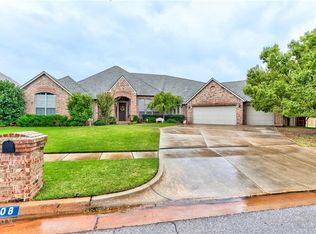 608 NW 151st Cir, Edmond, OK 73013