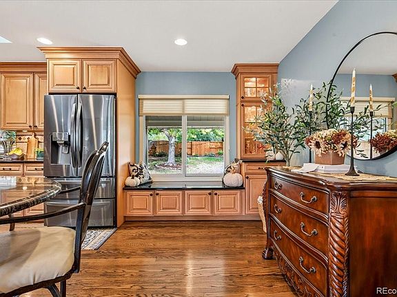 3rd image of 8787 Iris Street