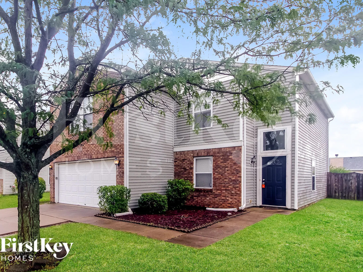 3 bed, 2.5 bath, 2091 sqft, $1,735 — Photo 2