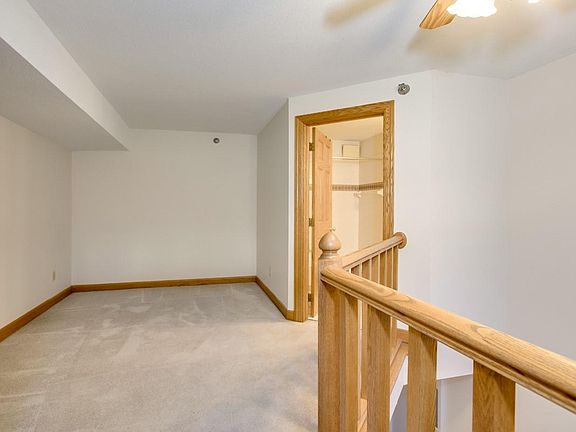 4th image of 614 Portland Ave APT 93