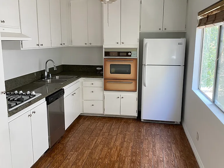1019 Orange Grove Ave #3 — Photo 18