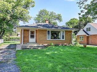 1202 Southport Ave, Lisle, IL 60532