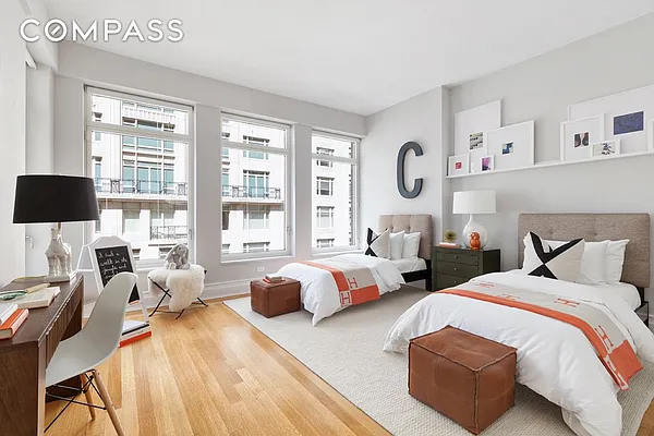 Sold by Compass | media 9