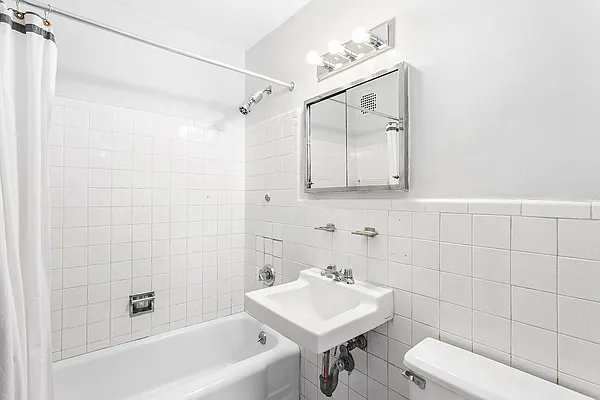 Sold by Compass | media 4