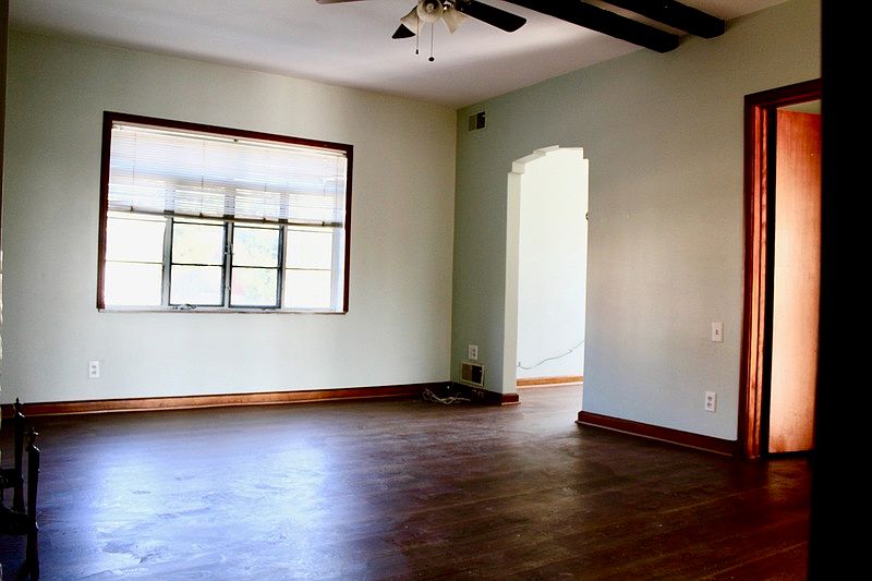 1st image of 604 Wilkins St #1
