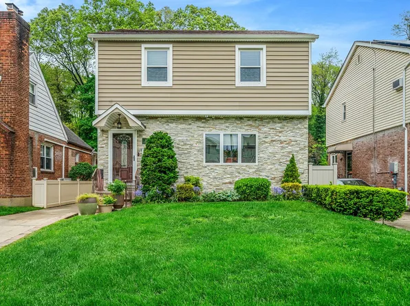 206-07 Richland Avenue, Hollis Hills, NY 11364