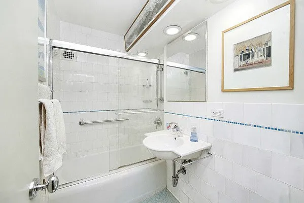 Sold by Keller Williams NYC | media 16