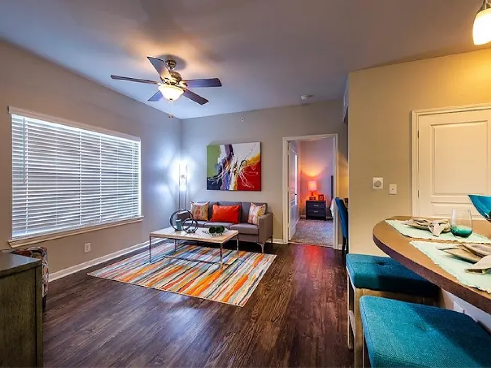 Cambria Cove Apartments