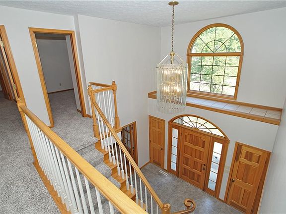 3rd image of 4600 Valley Woods Dr