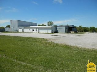 303 W South St, Green Ridge, MO 65332