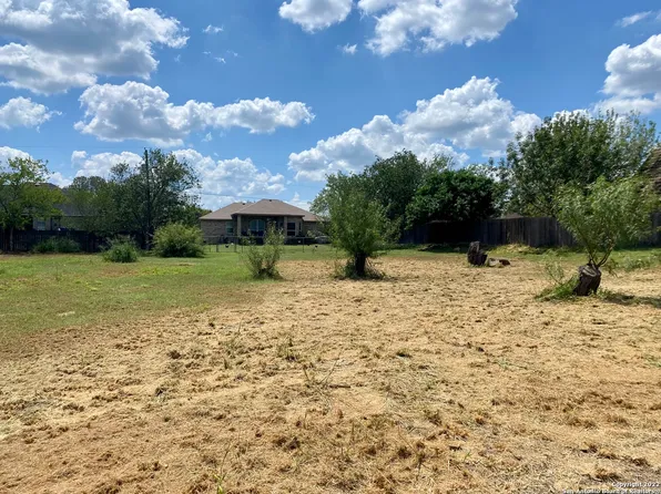 347 EDGEHILL LOT E/72., Pleasanton, TX 78064