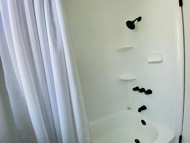 4117 W Adams Blvd #4121-D — Photo 11