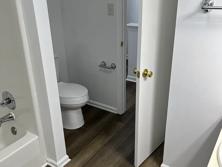 102 Gateway Dr — Photo 14