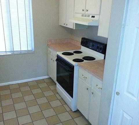 3rd image of 7535 Pitch Pine Cir APT B
