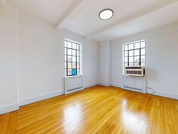 3rd image of 1 Christopher St APT 10E