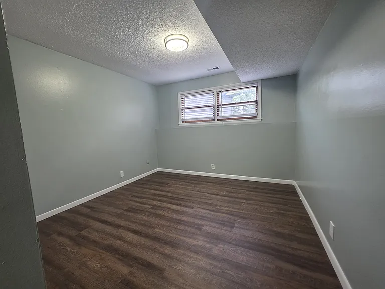 448 Grandview Ter #2 — Photo 8