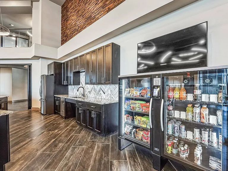 Bright, professional, and ready to help_our leasing team is here to welcome you home.