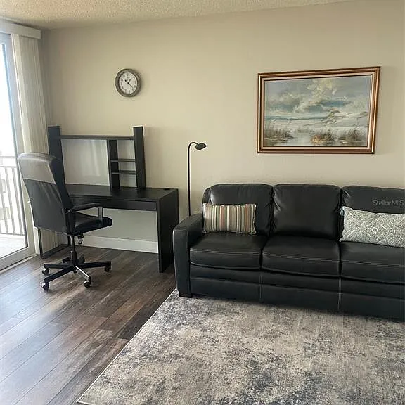 690 Island Way #1112 — Photo 7