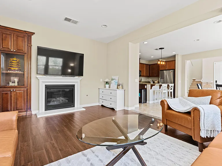 3261 Larkspur St — Photo 16