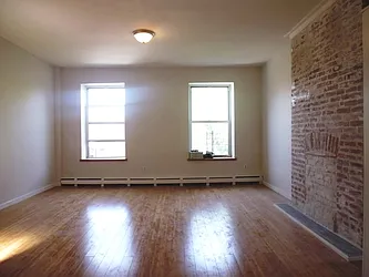 Rented by Next Door Realty NYC