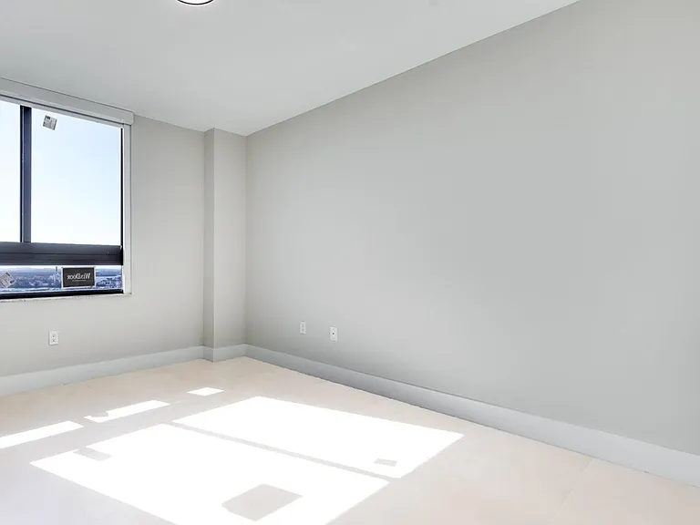 1330 West Ave #3304 — Photo 7