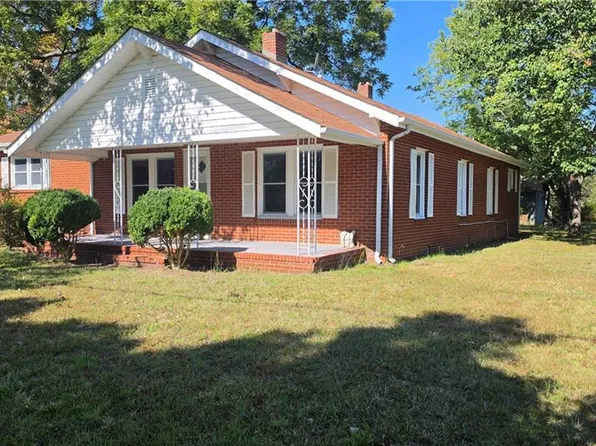 1812 W Lexington Ave, High Pt, NC 27262