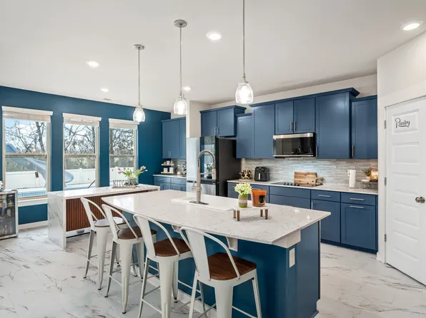 1413 Burrows Ave, Murfreesboro, TN 37129