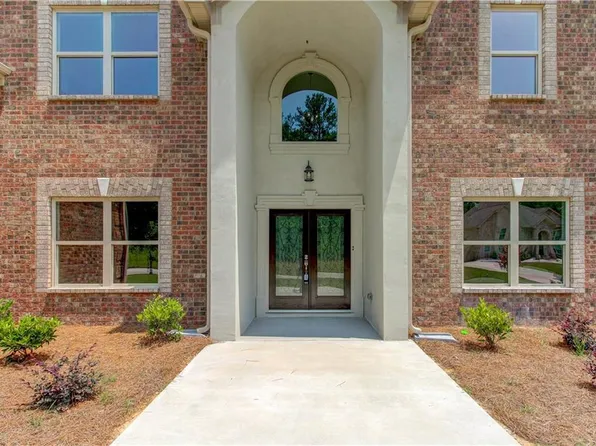 75 Grassy Springs Ct, Oxford, GA 30054
