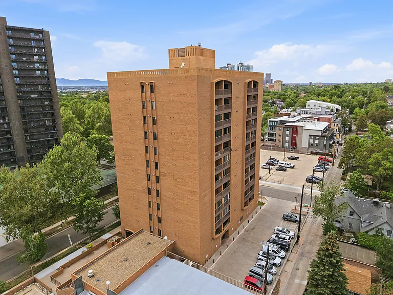 400 S Lafayette St #701 — Photo 24