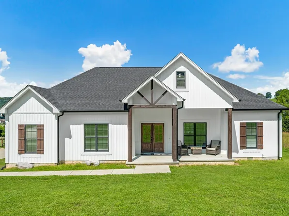 610 Bridle Path Ln, Hartsville, TN 37074