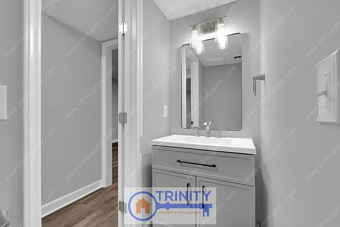 102 Lynn Cir #2D — Photo 9