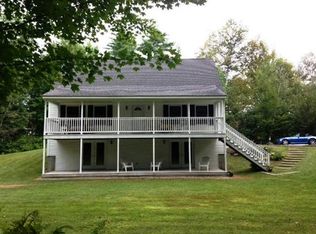 9 Ridge Rd, Raymond, ME 04071