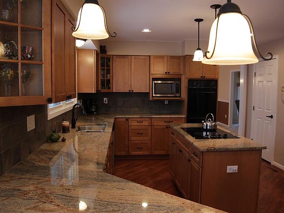 2nd image of 2040 Berkshire Club Dr