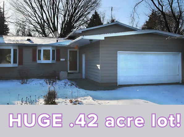 706 19th Ave S, Fargo, ND 58103